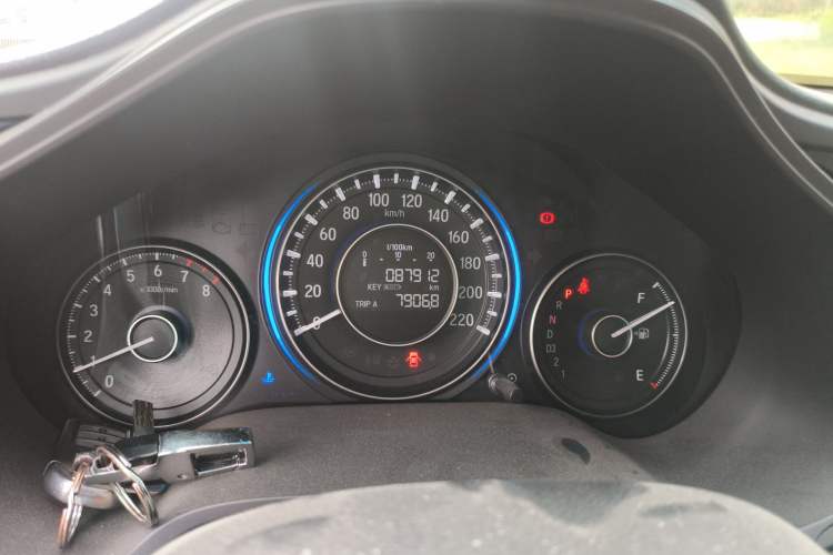 Used Honda Crider 2013 1.8L automatic luxury edition Odometer Close Up