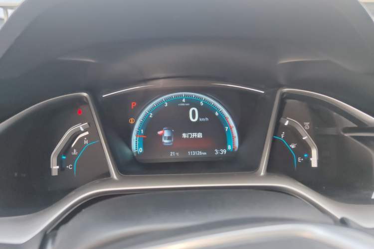 Used Honda Civic 2016 220TURBO CVT Luxury Edition
