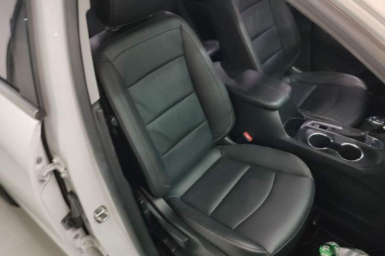 Used Chevrolet Equinox 2019 535T Automatic Chijie Edition China VI Right Front Seat