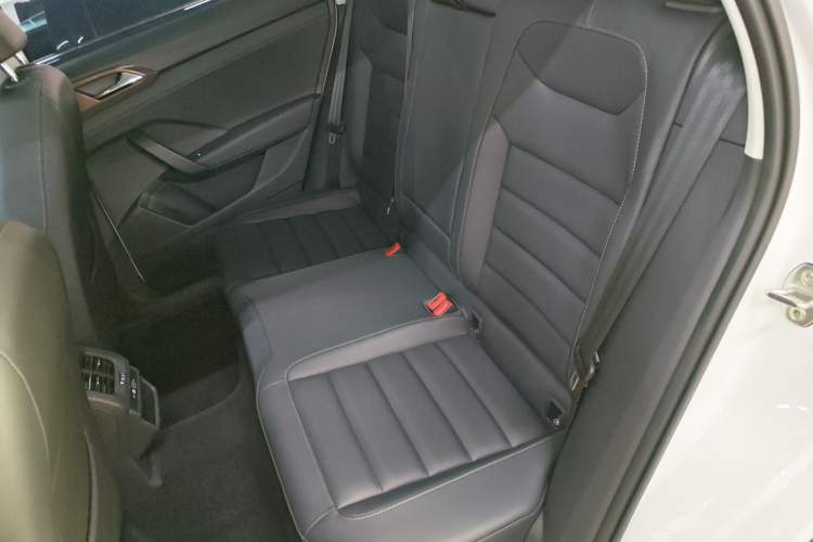 Used Volkswagen Tharu 2022 330TSI Four-Wheel Drive Luxury Edition Left Rear Seat