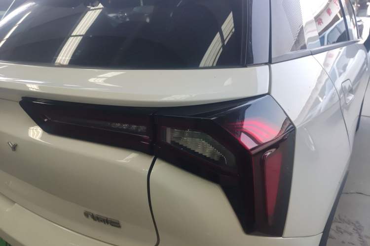 Used Geometry E Firefly 2023 320KM Cute & Handsome Tiger 5 Seats
