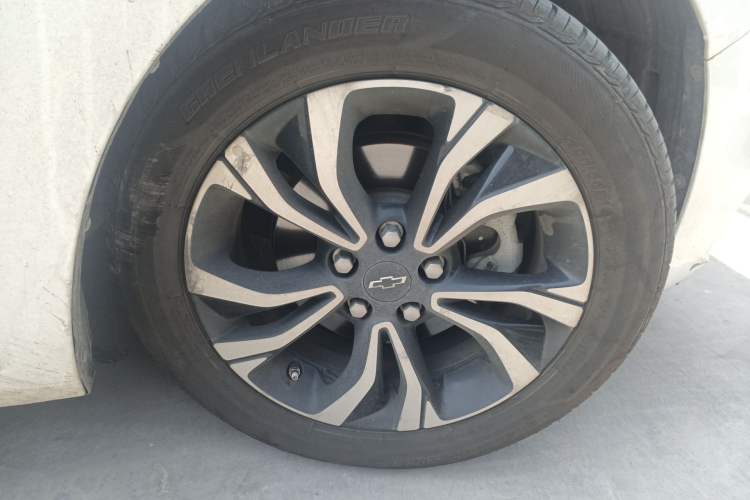 Used Chevrolet Monza 2019 RS 330T Automatic Comfort Edition China VI Standard
