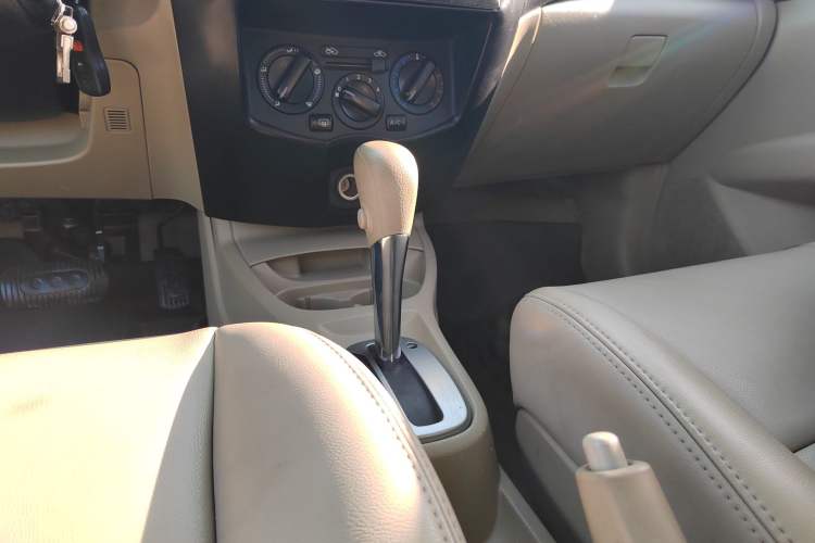 Used Nissan Livina 2015 1.6XE CVT Comfort Edition