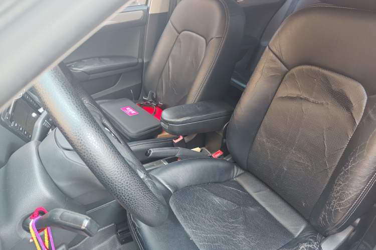 Used Volkswagen Santana 2015 Haval H6 1.6L Automatic Luxury Model Left Front Seat