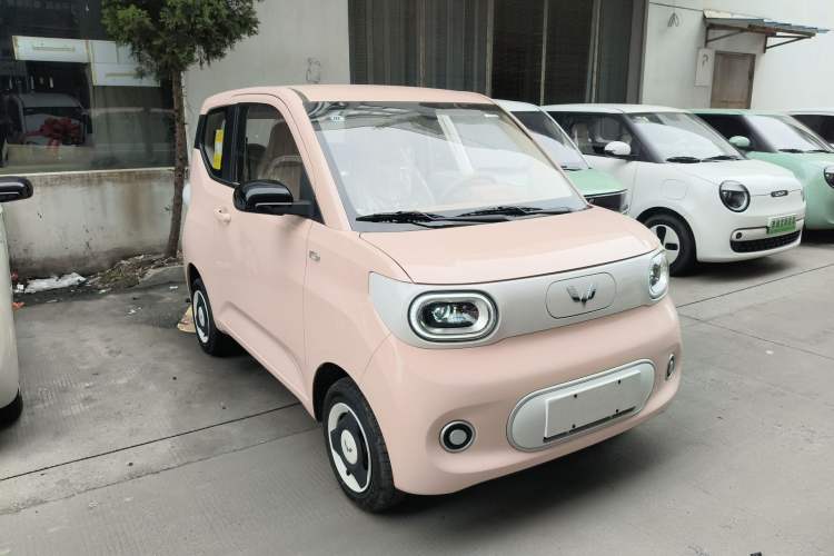 Used Wuling Hongguang MINIEV 2024 3rd Generation 215km Youth Edition