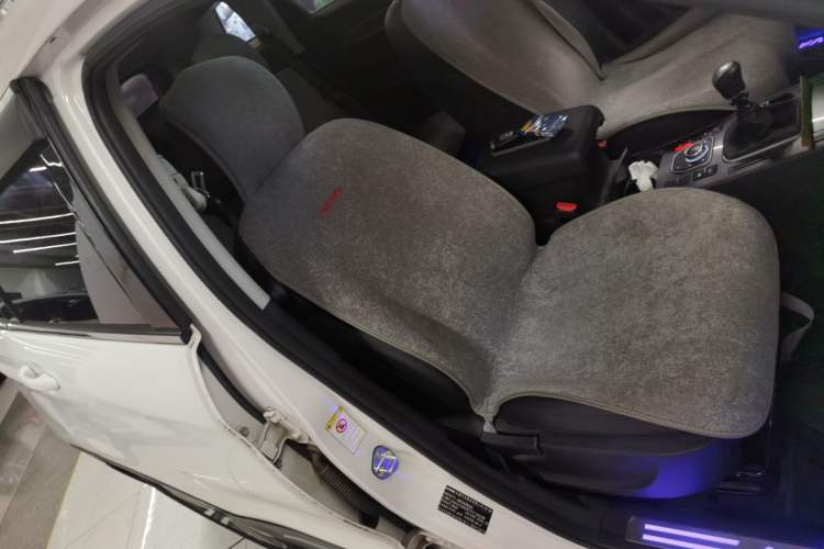 Used Haval H6 Coupe 2017 Red Label 2.0T Manual Two-Wheel Drive Elite Model