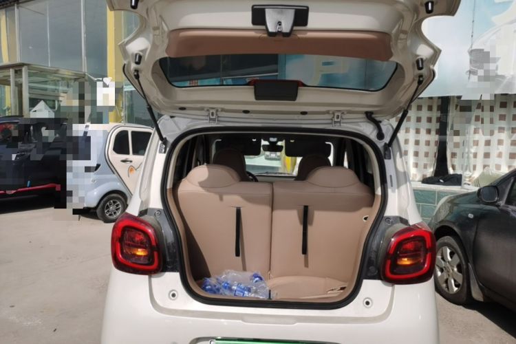 Used Wuling Hongguang MINIEV 2025 Four-Door Version Advanced Edition Trunk