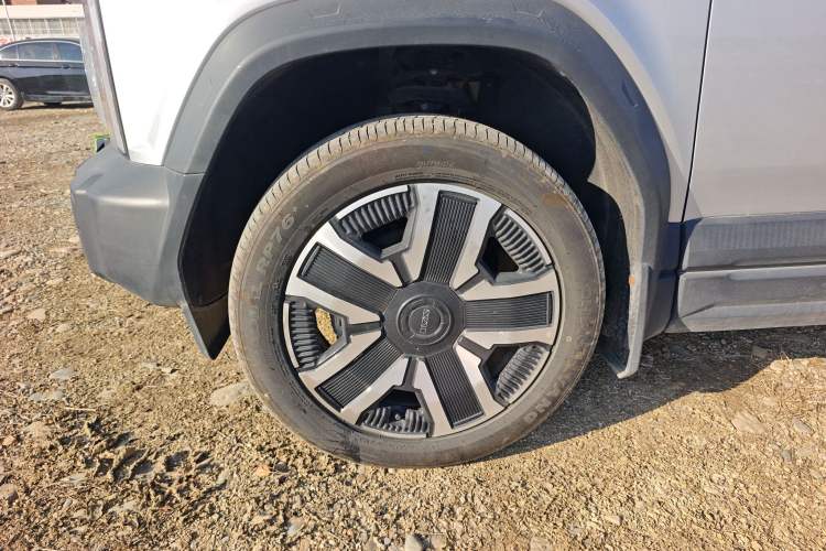 Used iCAR 03 2024 472km Four-Wheel Drive Long-Range Version
