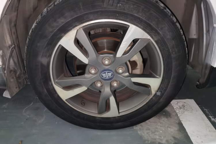 Used FAW Junpai D60 2015 1.8L Automatic Prestige Model