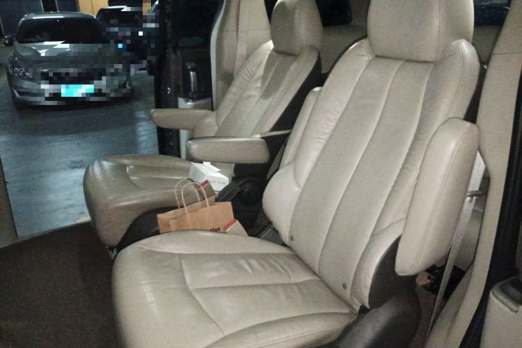 Used Buick GL8 2013 3.0L GT Luxury Business Haoya Edition
