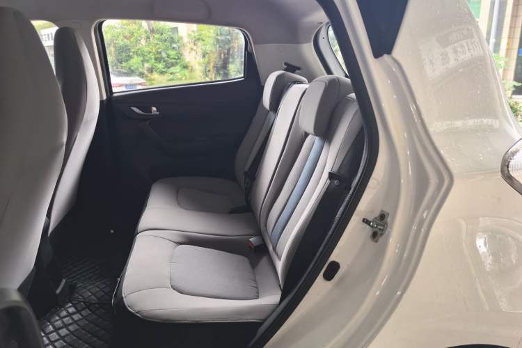 Used CHANGAN OSHAN Benni E-Star 2020 Heart Edition Lithium Iron Phosphate (31.95 kWh) Left Rear Seat