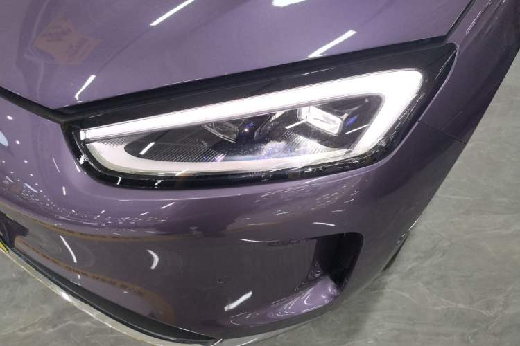 Used Hima AITO M5 2025 Extended-Range Ultra All-Wheel-Drive Version
