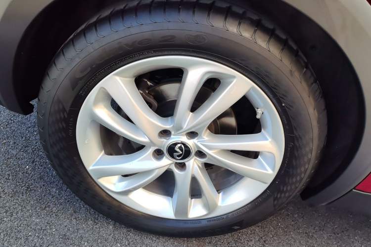 Used Infiniti QX30 2017 1.6T Two-Wheel-Drive Sport Edition
