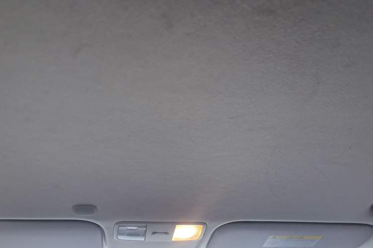 Used Kia KX Cross 2017 1.4L AT GLS