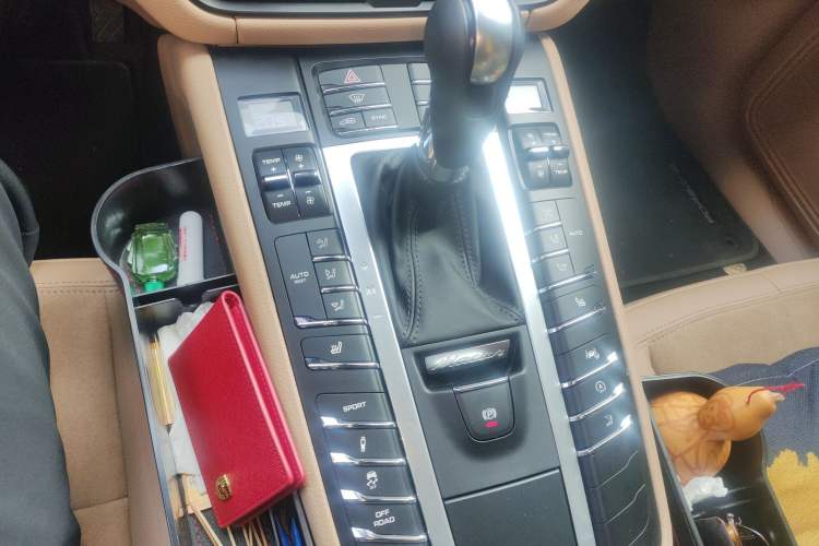 Used Porsche Macan 2020 Macan 2.0T