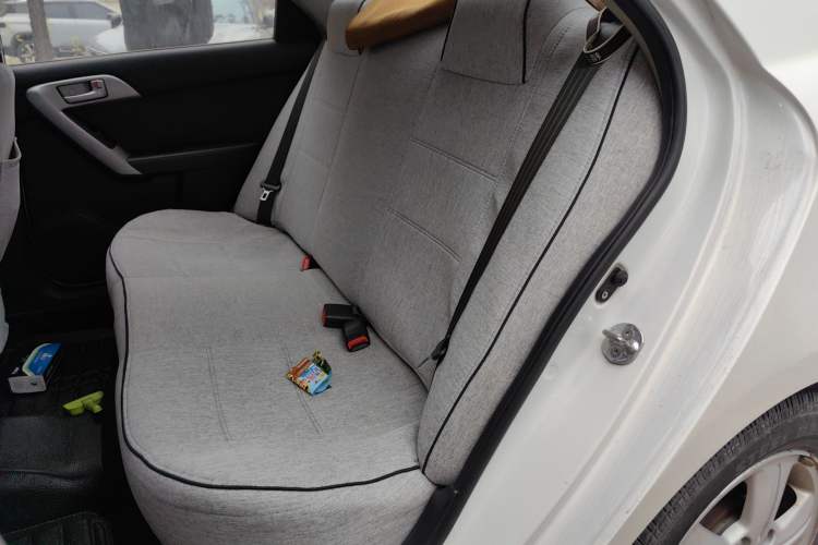 Used Kia Forte 2014 1.6L MT GL
