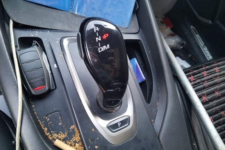 Used Haval F7 2019 1.5T Two-Wheel-Drive i-Type China VI Standard Gear Lever