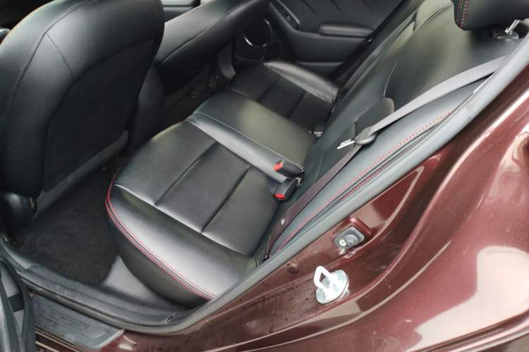 Used Kia K3 2016 1.6L Automatic GLS
