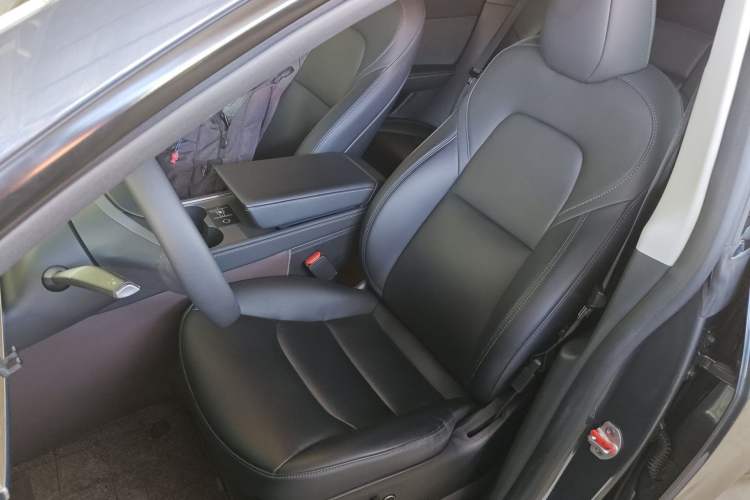 Used Tesla Model Y 2022 Revised Version Long-Range All-Wheel Drive
