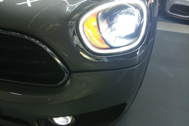 Used MINI Countryman 2019 1.5T COOPER ALL4 Classic Weekend Travel Edition