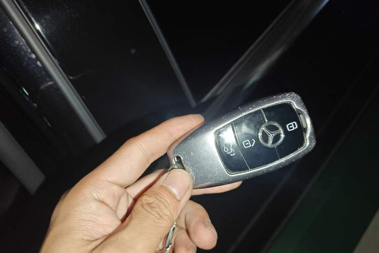 Used Mercedes-Benz E-Class 2020 E 300 L Luxury Model
