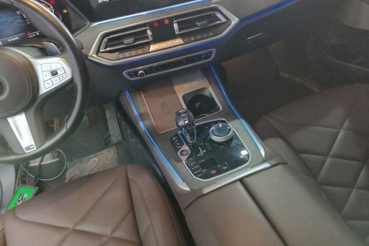 Used BMW X5 2022 Restyled xDrive 30Li Luxury Version M Sport Package