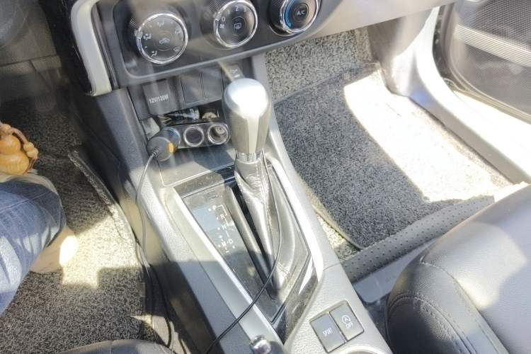 Used Toyota Levin 2017 Revised 185T CVT Elite Edition China V Standard
