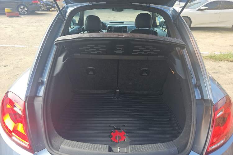 Used Volkswagen Beetle 2018 180TSI Yile Model
