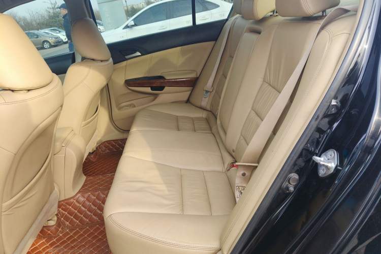 Used Honda Accord 2011 2.4L LX