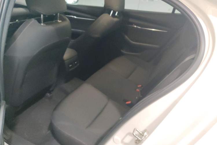 Used Mazda 3 Axela 2023 2.0L Automatic ZhiXuan Edition