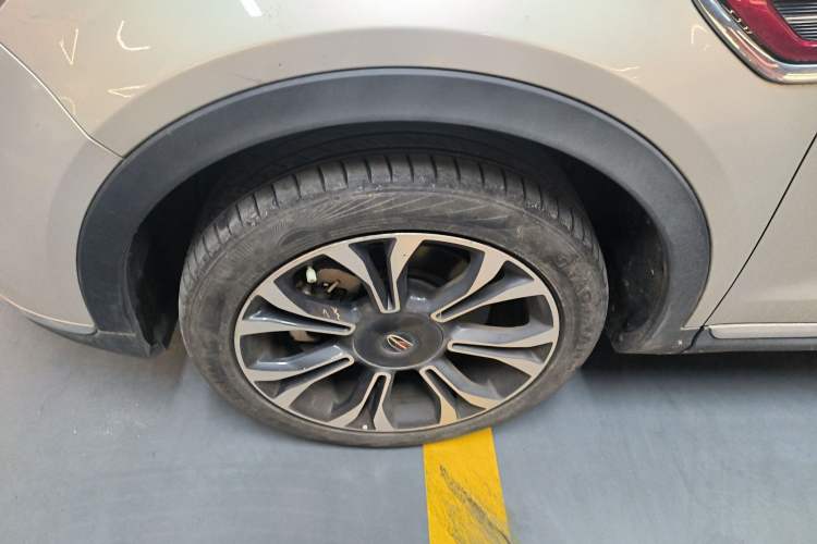 Used Hongqi HS5 2019 2.0T Smart Connect Flagship All-Wheel-Drive Version