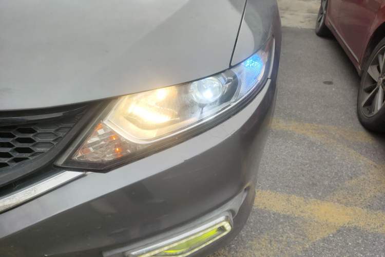 Used Honda Jade 2016 1.8L Automatic Comfort Elite Version 5 Seats