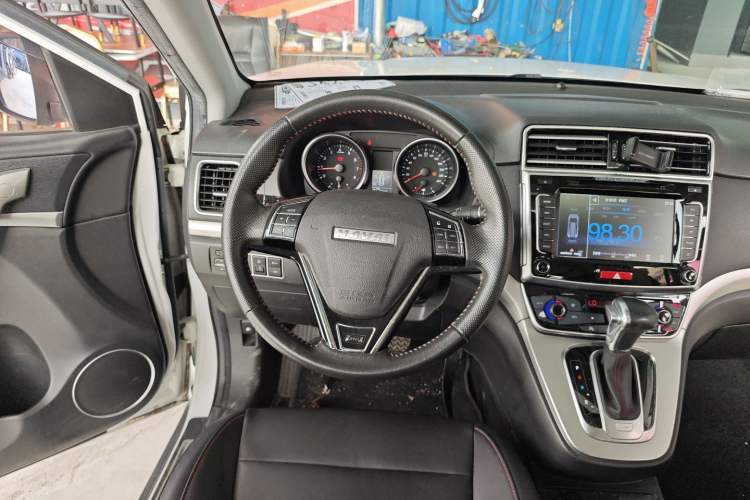 Used Haval M6 2017 1.5T Automatic Two-Wheel Drive Elite Model