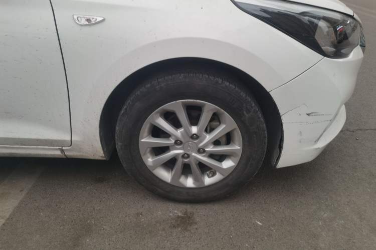 Used Hyundai Verna (new generation) 2016 1.4L Manual Cool Edition GLS
