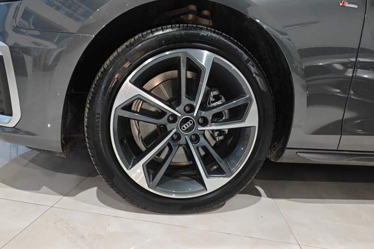 Used Audi A4L 2022 40 TFSI Fashion Dynamic Model