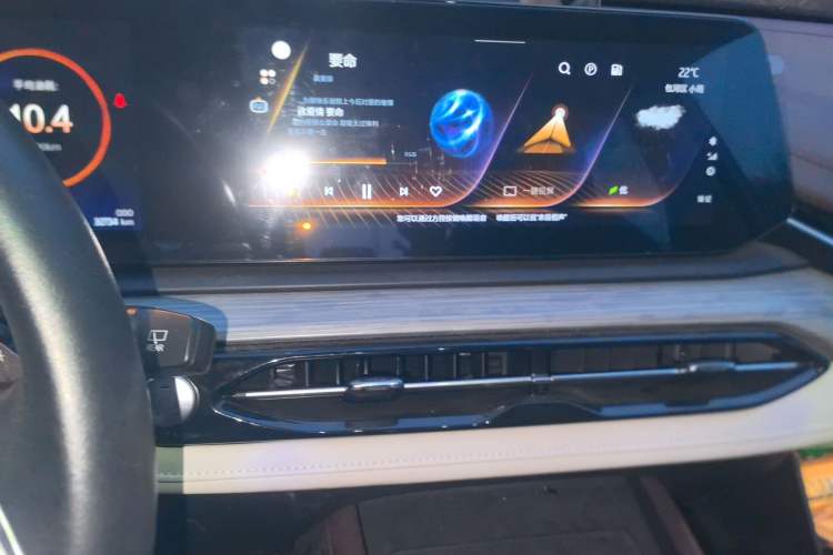 Used SOL QX 2021 300T DCT Deluxe Smart Connectivity Version
