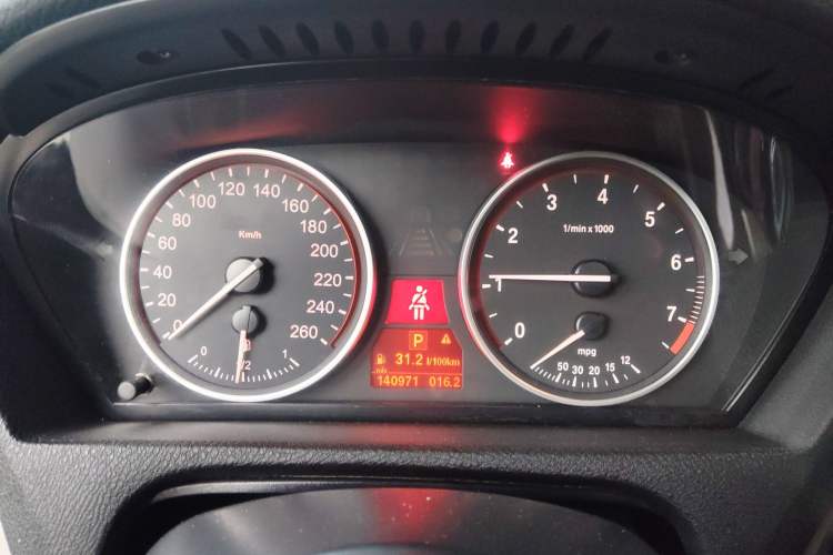 Used BMW X5  Instrument Cluster