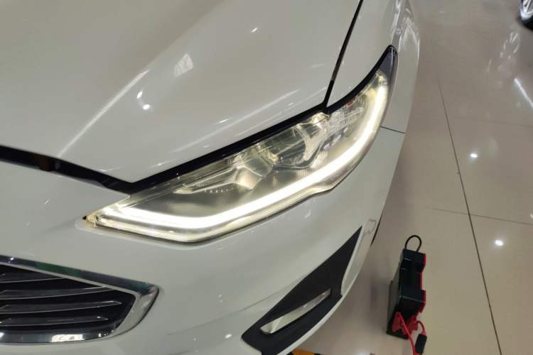 Used Ford Mondeo 2020 EcoBoost 180 Stylish Model Left Front Headlight