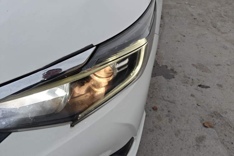 Used Honda Crider 2022 180Turbo CVT Luxury Edition Left Front Headlight