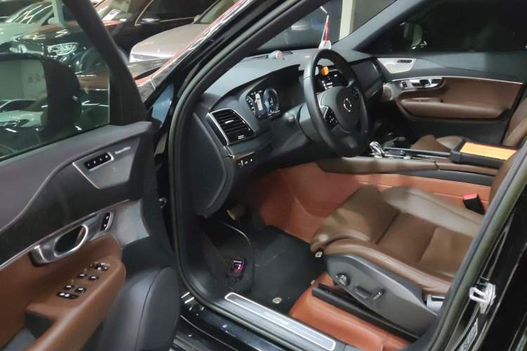 Used Volvo XC90 New Energy 2022 Facelift E-Drive Hybrid T8 Luxury Prestige 7-Seater
