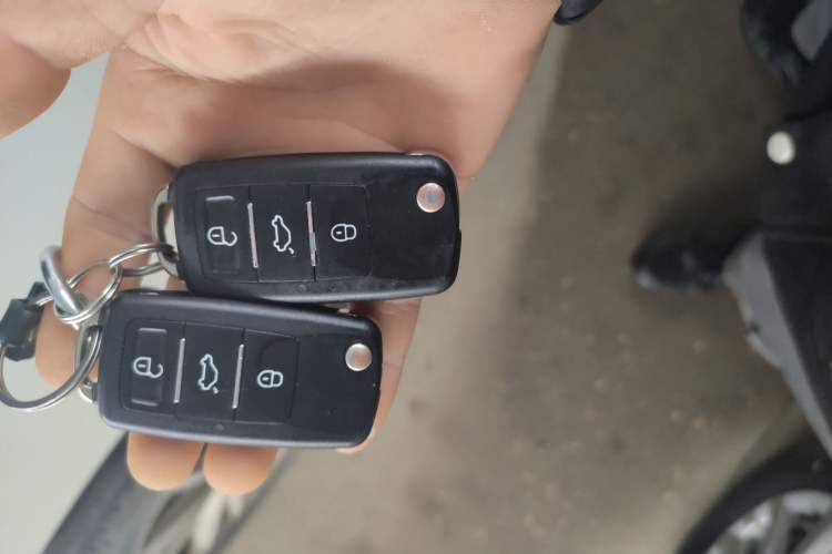 Used Nissan Qashqai 2016 2.0L CVT Elite Edition Vehicle Key