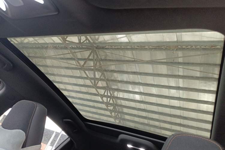 Used CHANGAN UNI-T 2022 1.5T Sport Edition Premium Version
