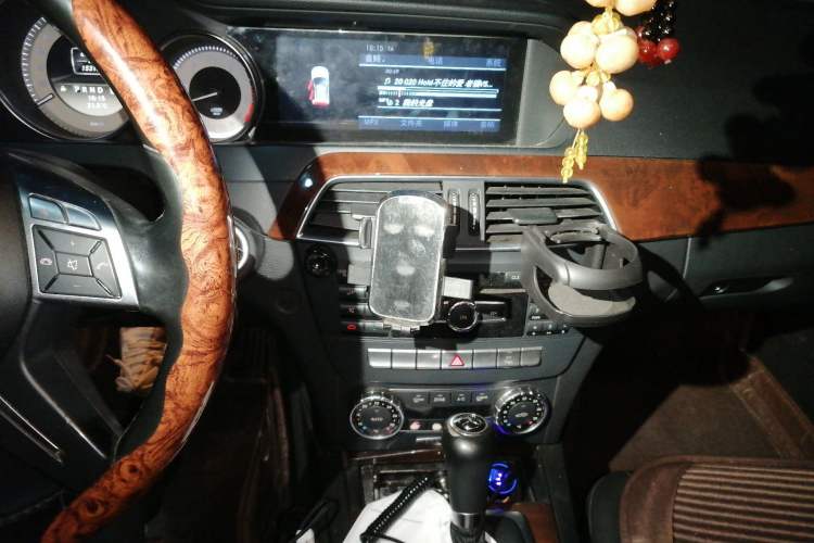 Used Mercedes-Benz C-Class 2011 C 200 CGI Elegant Model