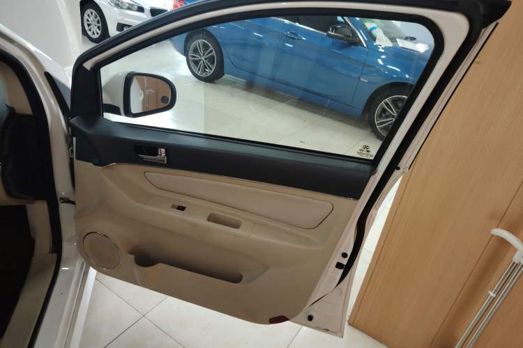 Used BAIC Senova D20 2015 Hatchback 1.5L Automatic Lotte Edition