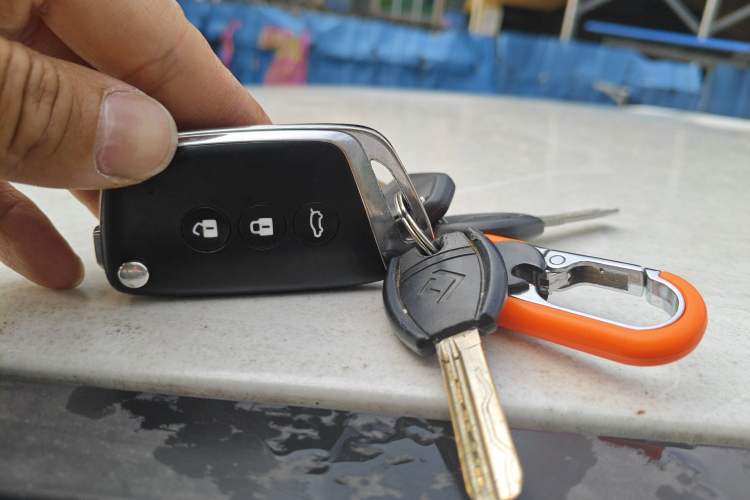 Used Baojun RS-5 2019 1.5T Manual Super Connectivity Version China VI Vehicle Key