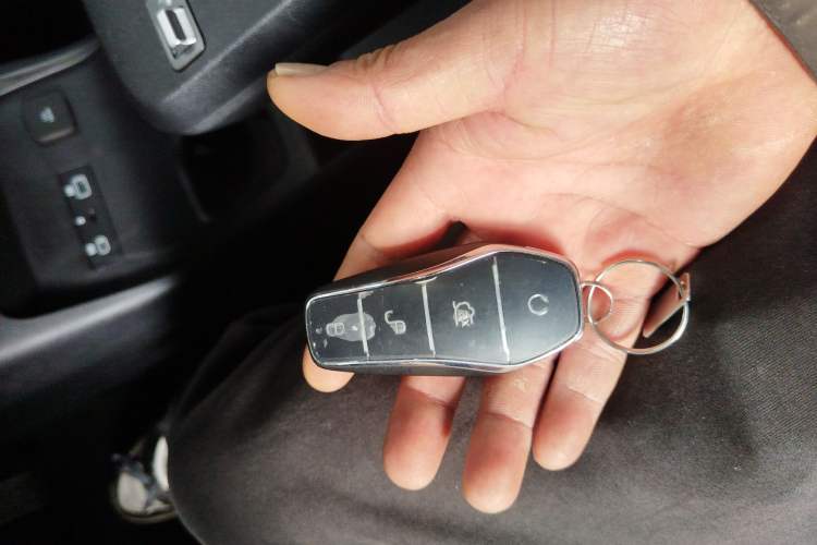 Used BYD e7 2025 Model 520 Smart Travel Edition