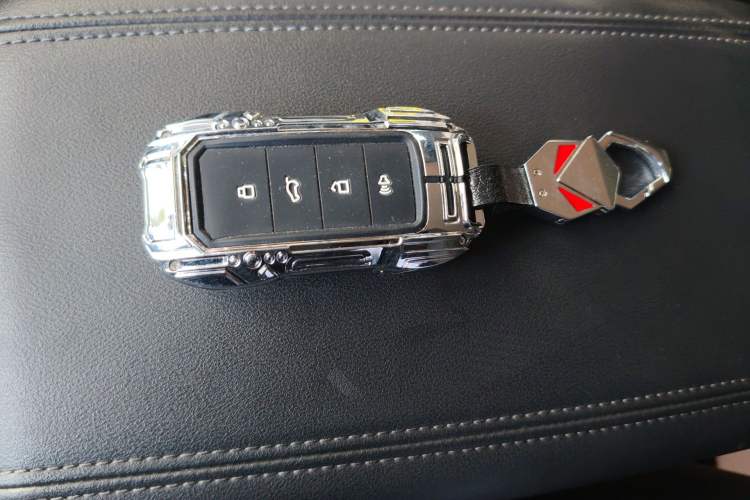 Used Haval H5 2023 2.0T Automatic Two-Wheel Drive LinkedIn Gasoline
