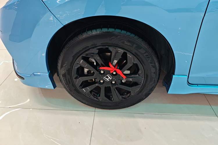 Used Honda Fit 2018 1.5L CVT Trendy Run+ Edition Left Front Wheel Hub