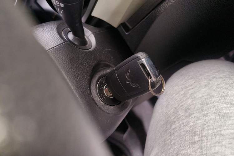 Used Wuling Hongguang PLUS 2019 1.5T Manual Comfort Version 7 Seats