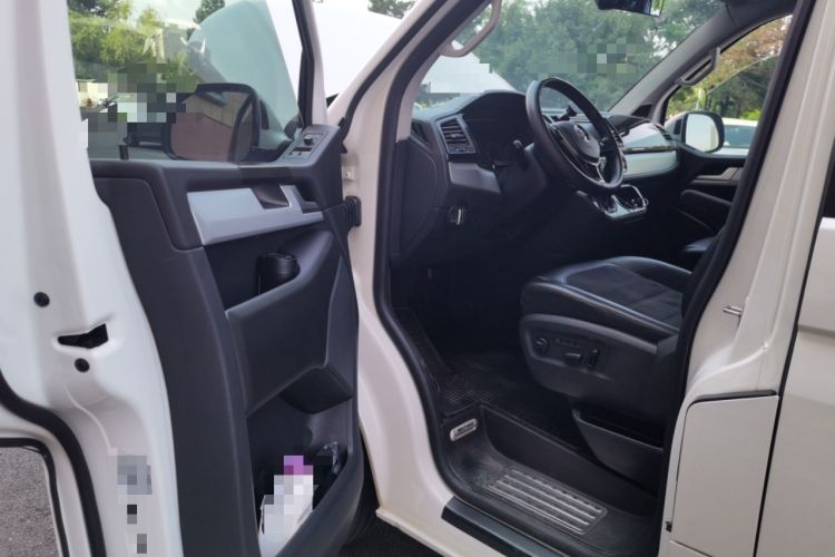 Used Volkswagen Multivan 2017 2.0 TSI 4x4 Explorer Edition 7-Seater
